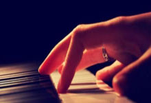 乌兹别克U17中场:若能保持进攻势头,有很大的机会晋级决赛.